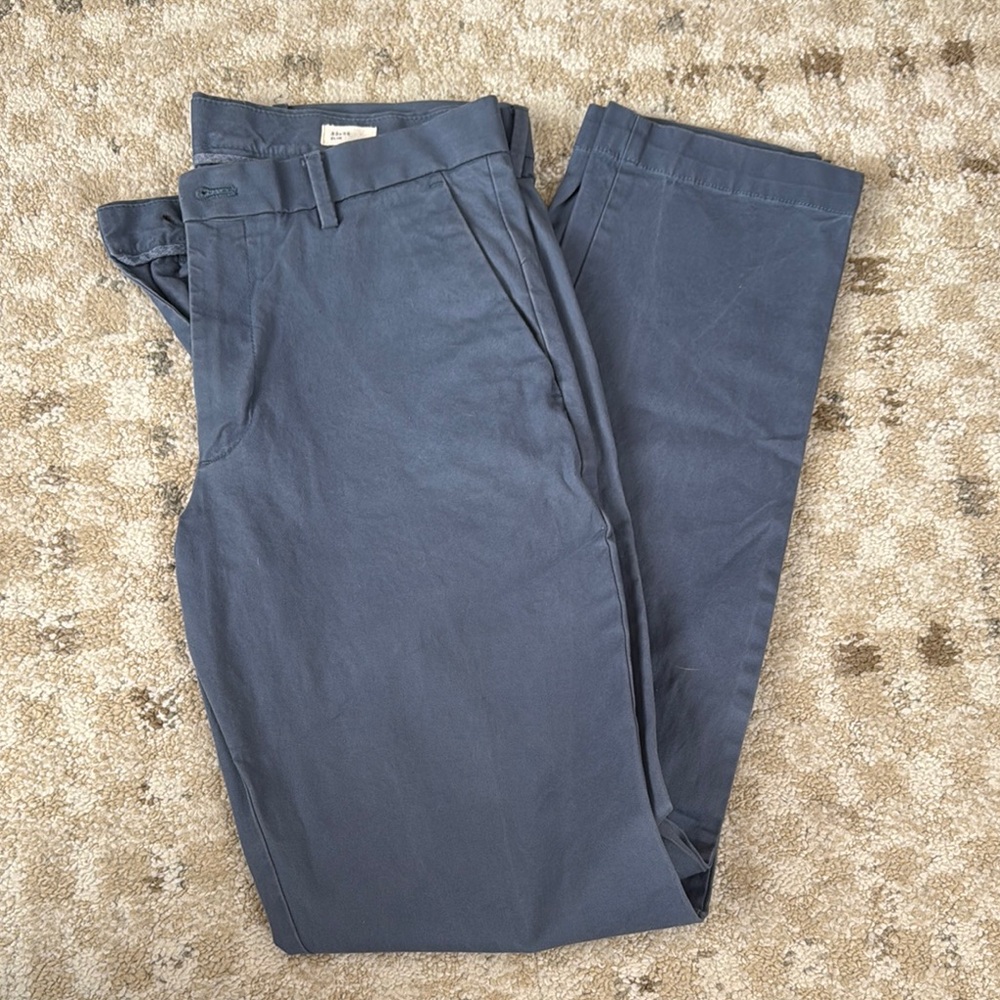 GAP men’s 33x34 blue chinos
